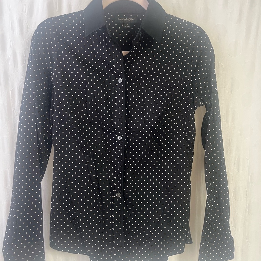 Banana Republic Black and White Polka Dot Shirt
